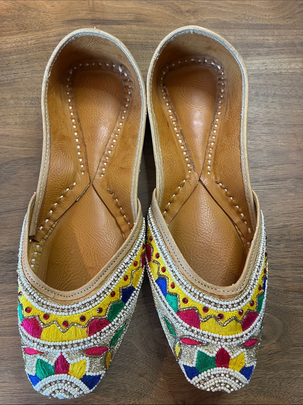 Embroidered Multicolor Women’s Jutti - Traditional Beaded Slip-On